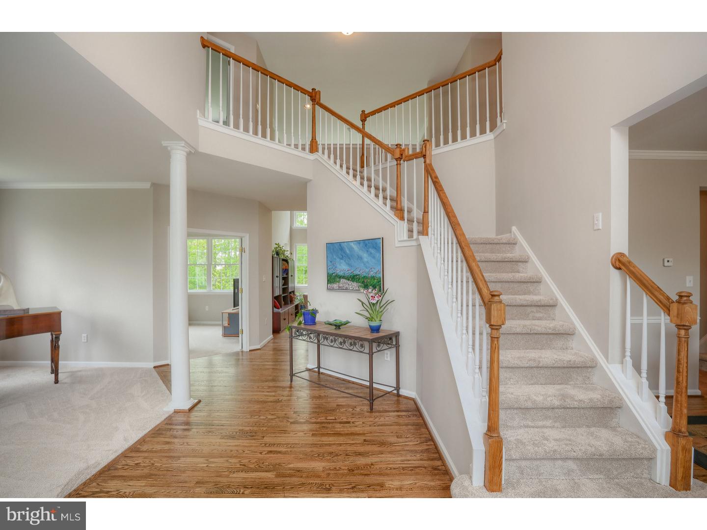 SWEET HOLLOW - Residential