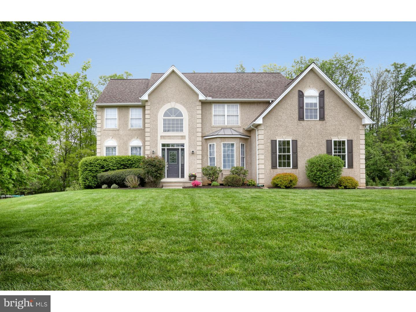 SWEET HOLLOW - Residential