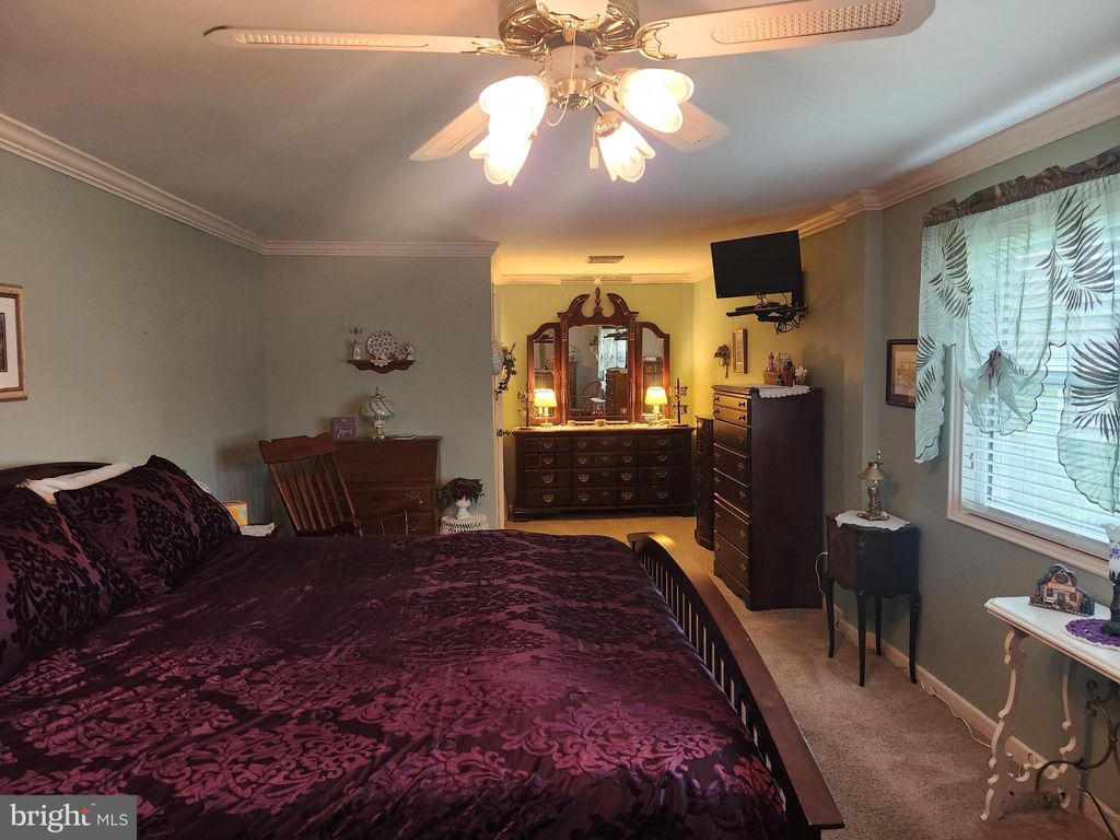 Photo of 590 E Jackson Street, NEW HOLLAND, PA 17557 (MLS # PALA2068718)