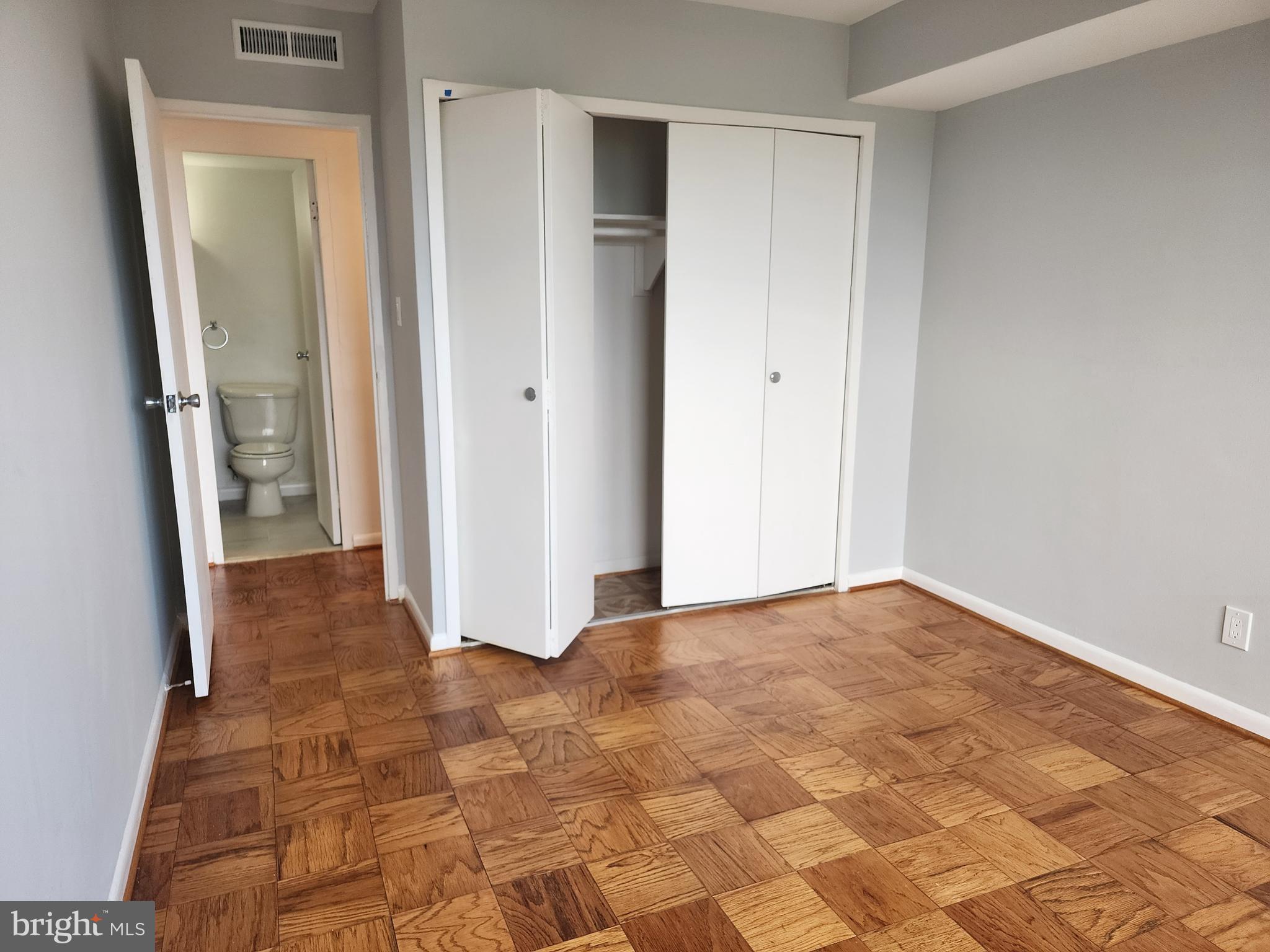 ALEXANDRIA - Residential