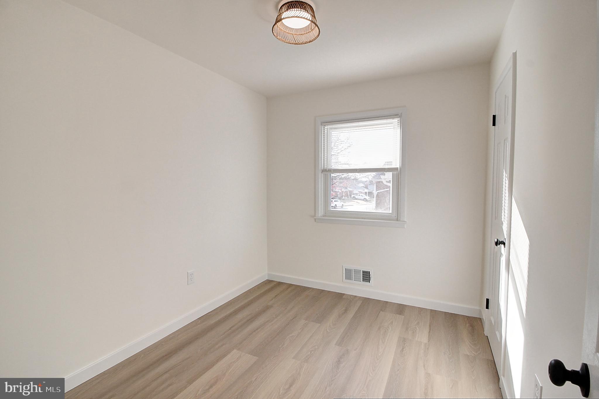 MONOCACY VILLAGE - Residential Lease