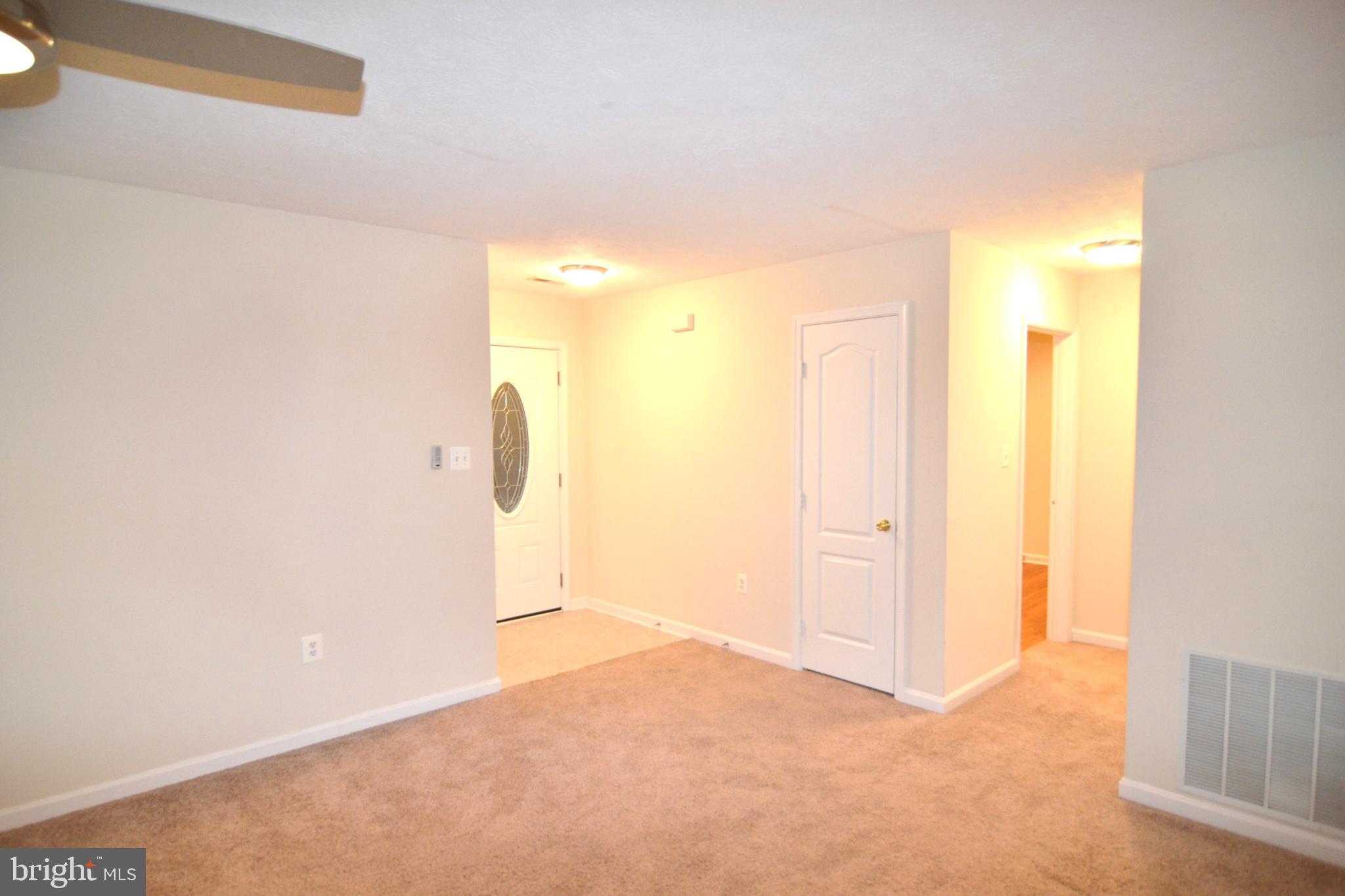 SOUTHERN PINES - Residential Lease