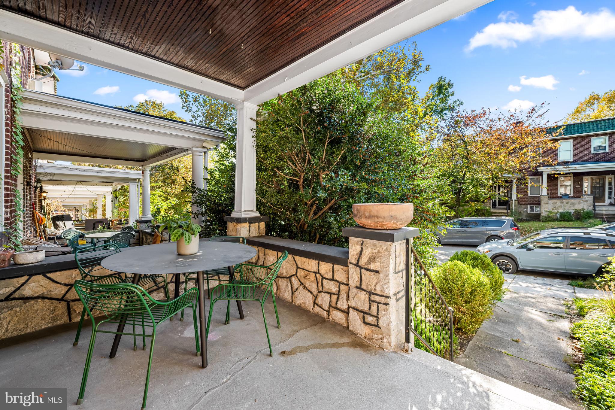 WYMAN PARK HAMPDEN - Residential