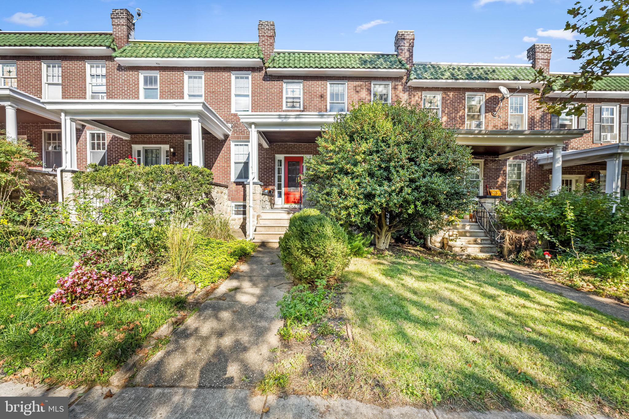 WYMAN PARK HAMPDEN - Residential