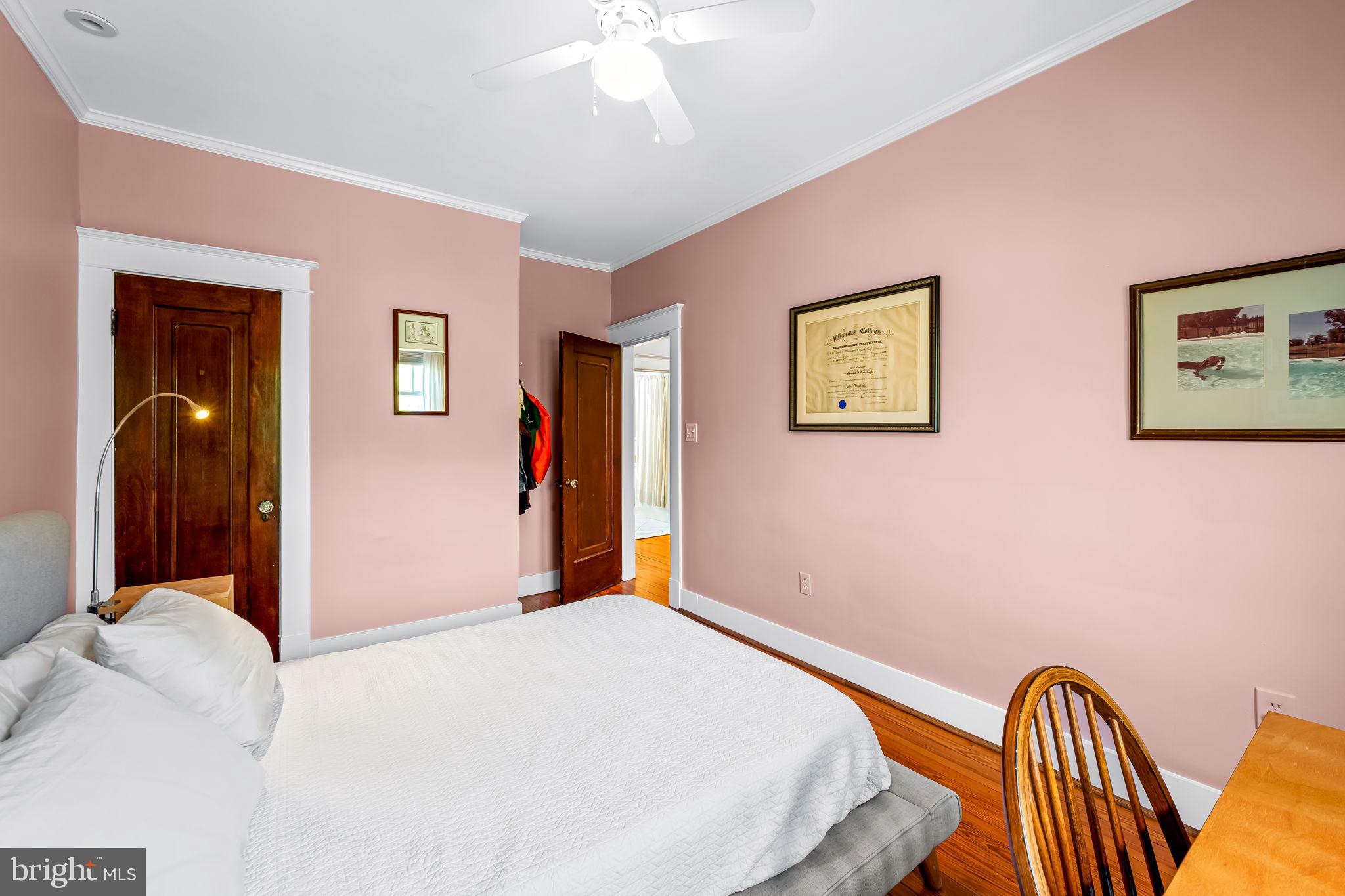 WYMAN PARK HAMPDEN - Residential