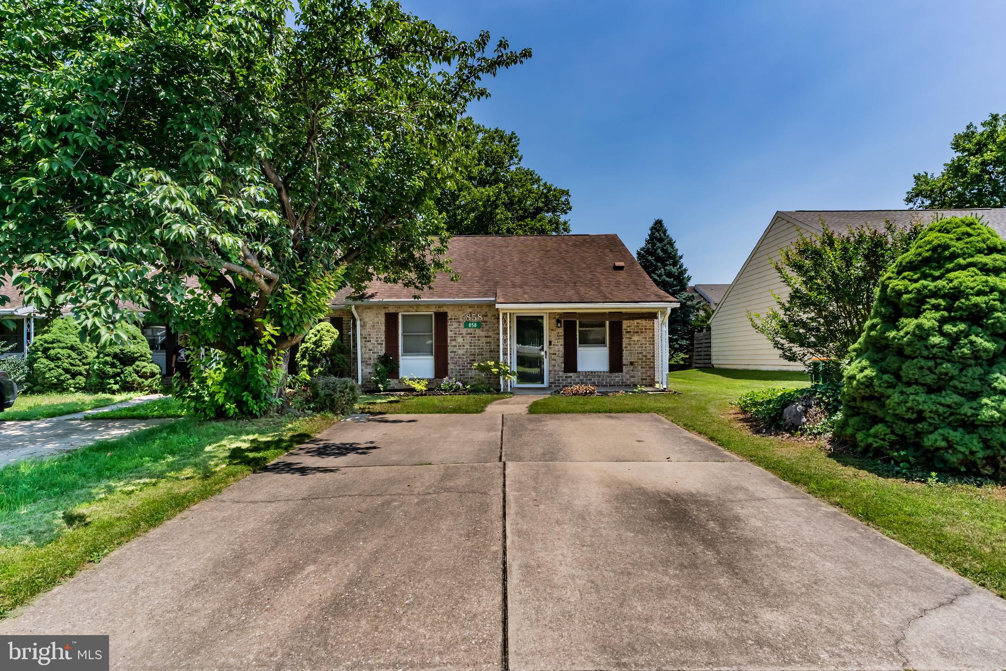 858 RUSTIC HILL DRIVE