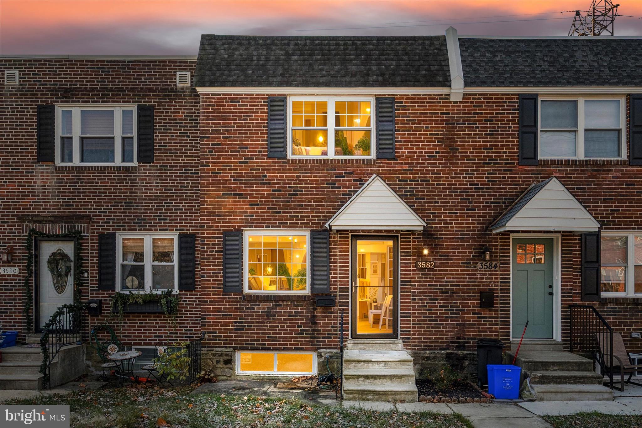 EAST FALLS - Residential