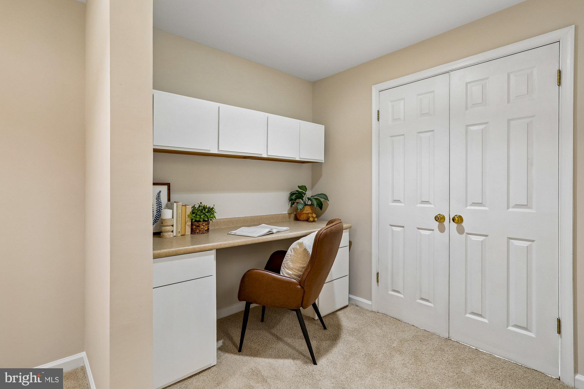 FURNACE HILLS - Residential