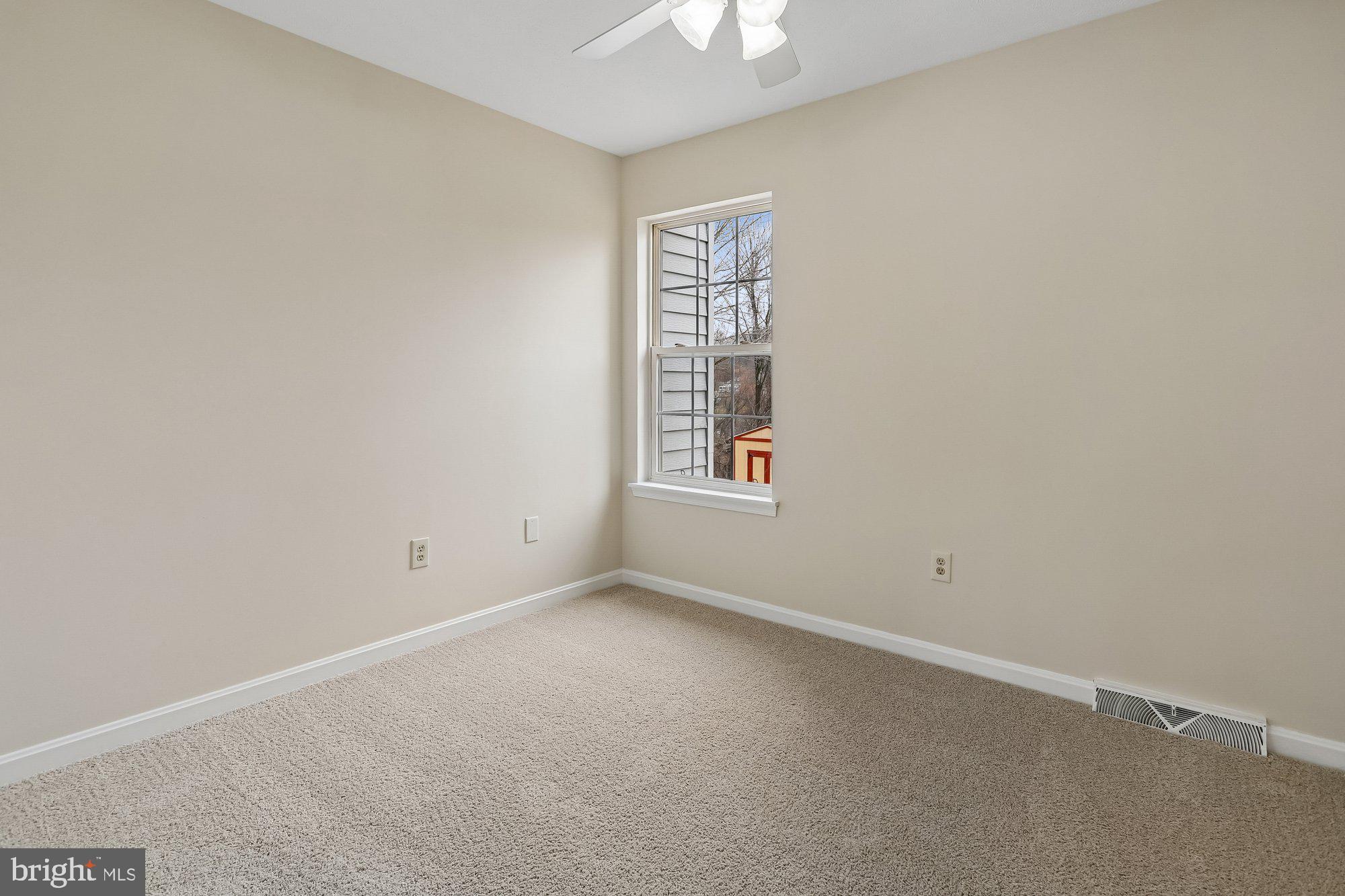 FURNACE HILLS - Residential