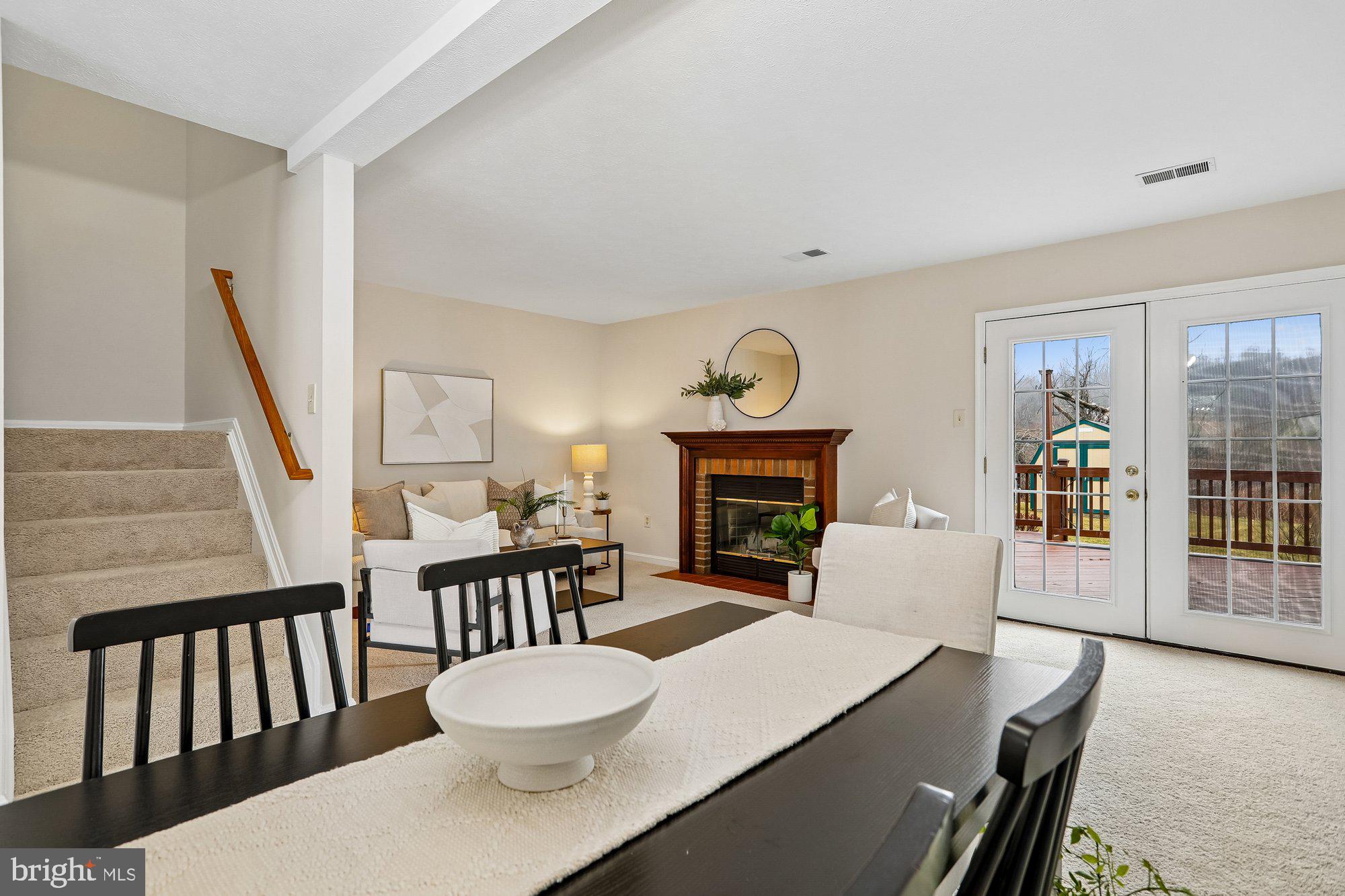 FURNACE HILLS - Residential