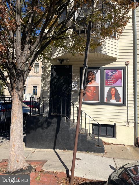 Photo of 48 W Lafayette Street, TRENTON, NJ 08608 (MLS # NJME2074768)