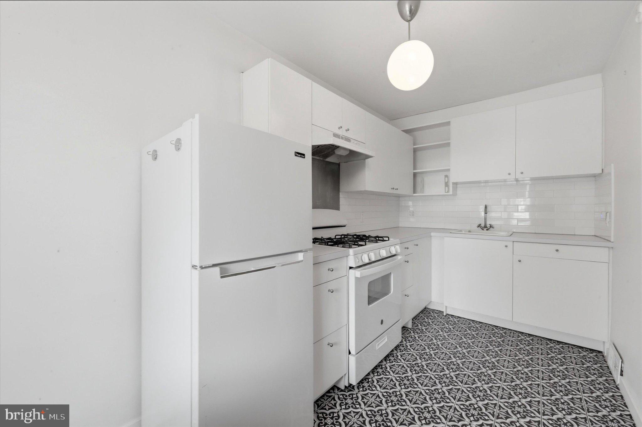 GRAYS FERRY - Residential