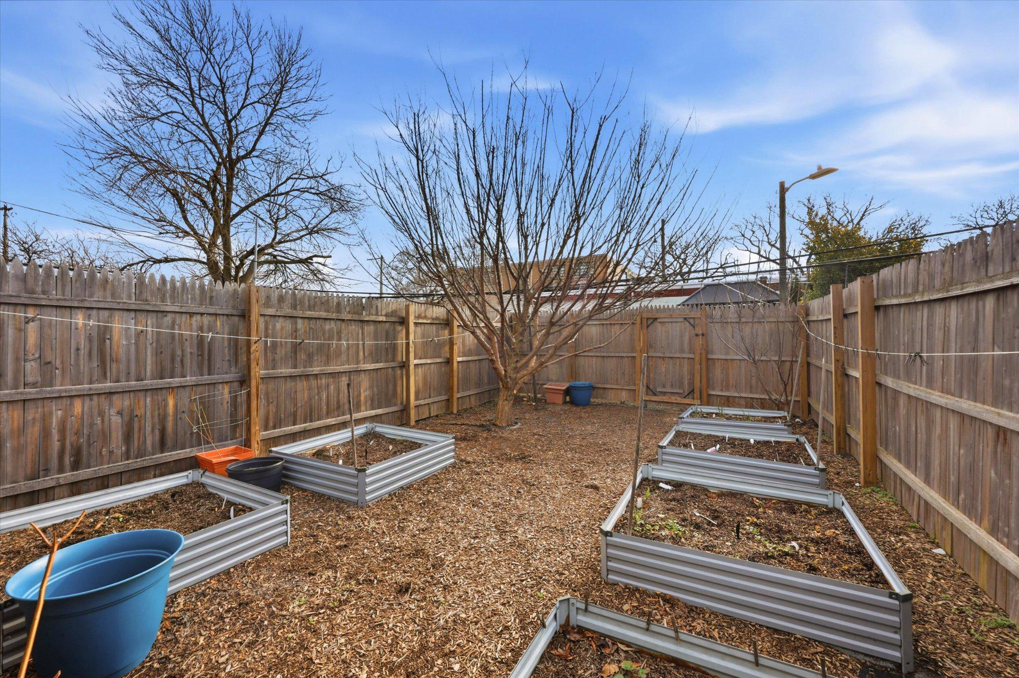 GRAYS FERRY - Residential