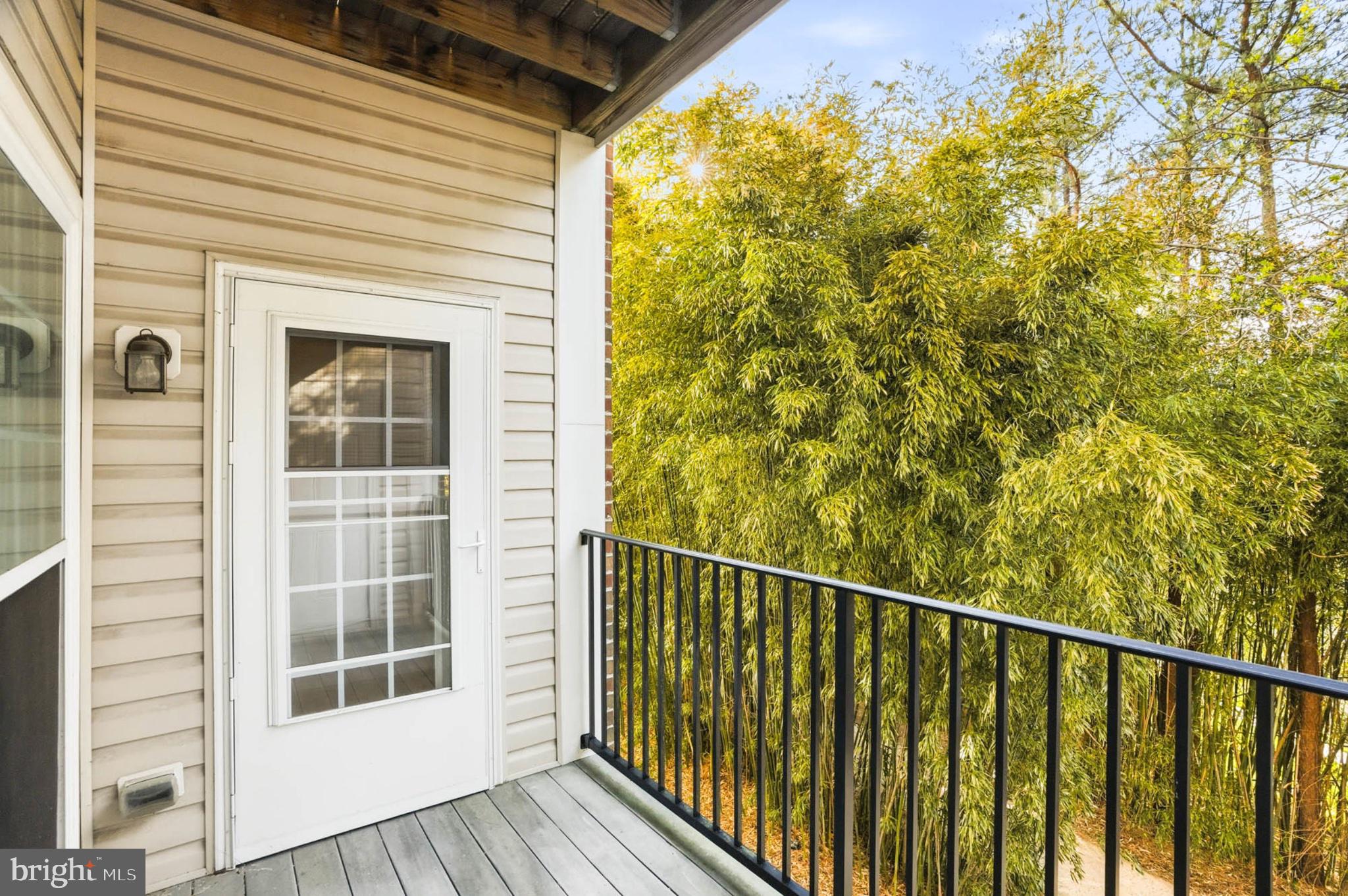 STONEY RUN VILLAGE - Residential