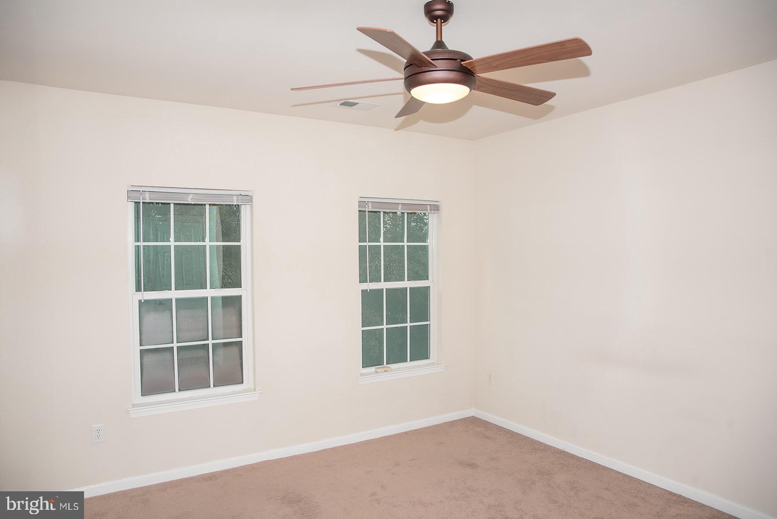 STONEY RUN VILLAGE - Residential