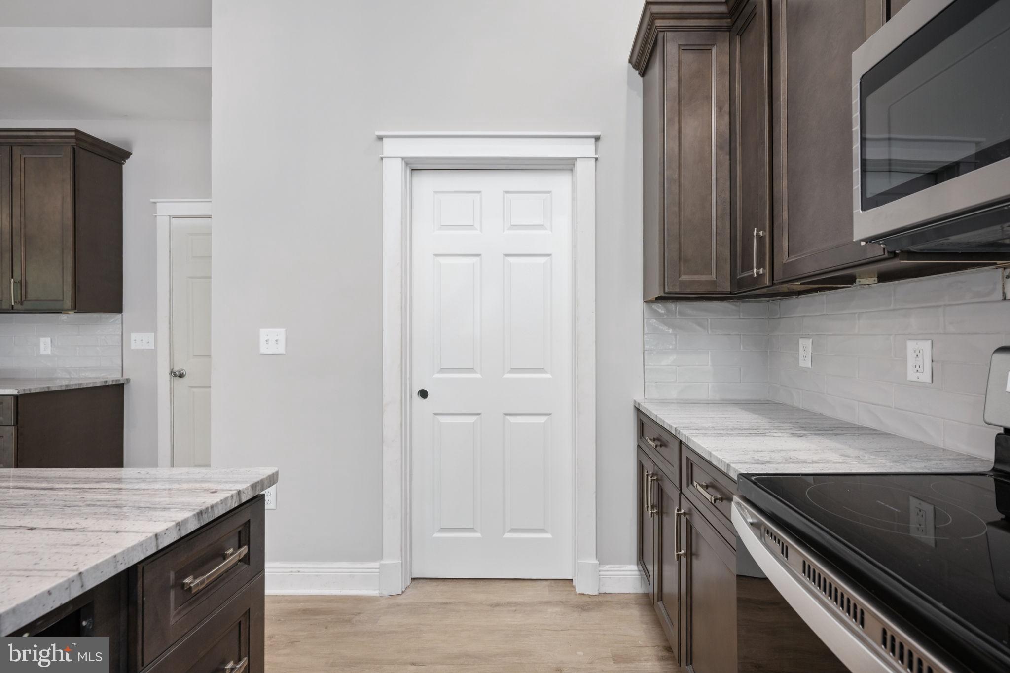 PINE HARBOUR - Residential