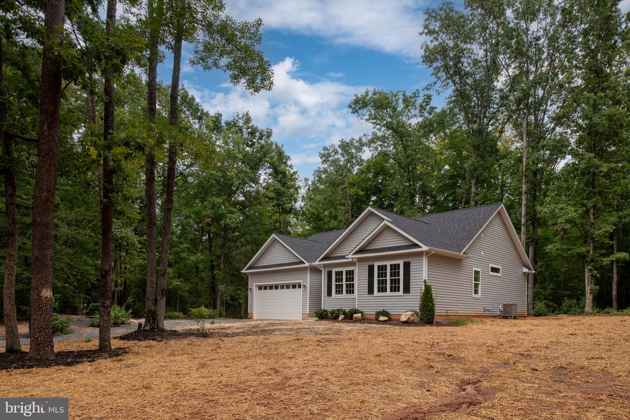 PINE HARBOUR - Residential