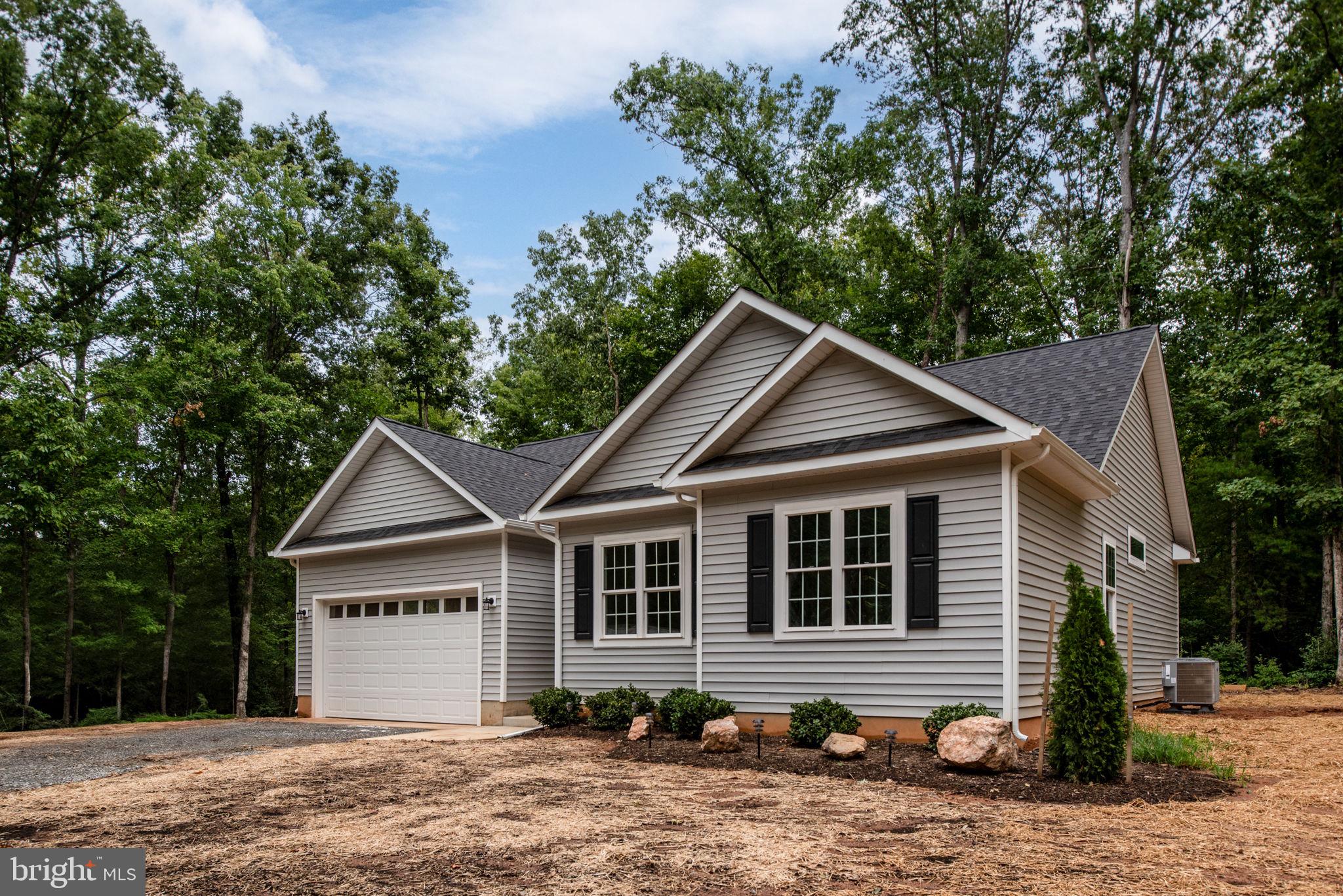 PINE HARBOUR - Residential