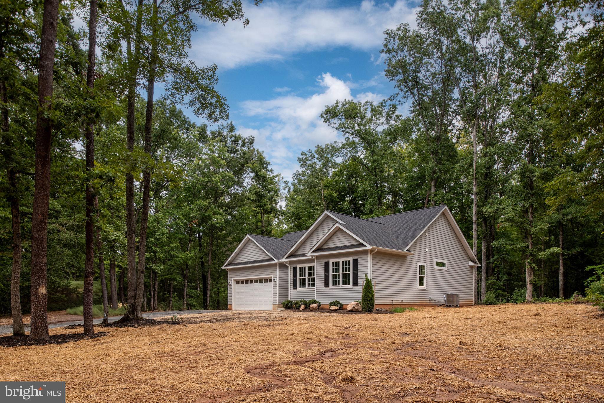 PINE HARBOUR - Residential