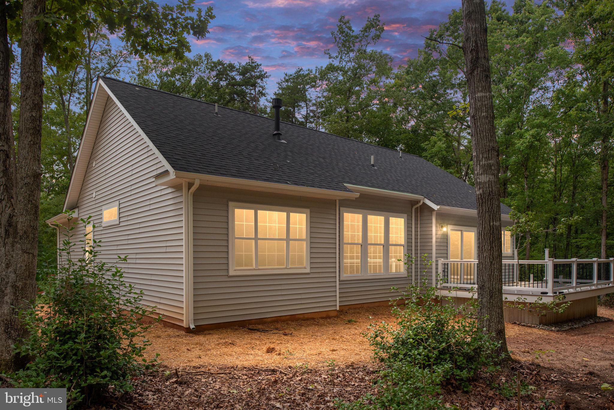 PINE HARBOUR - Residential