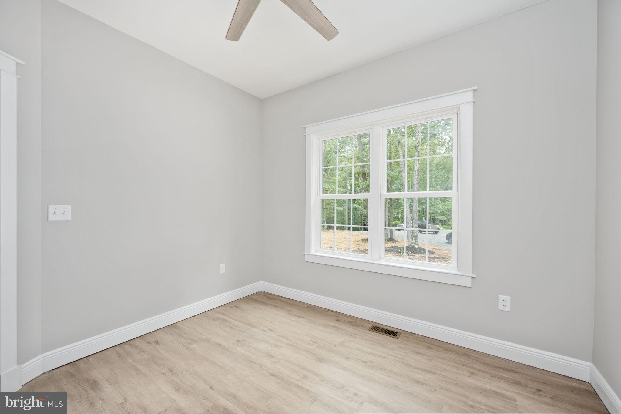 PINE HARBOUR - Residential