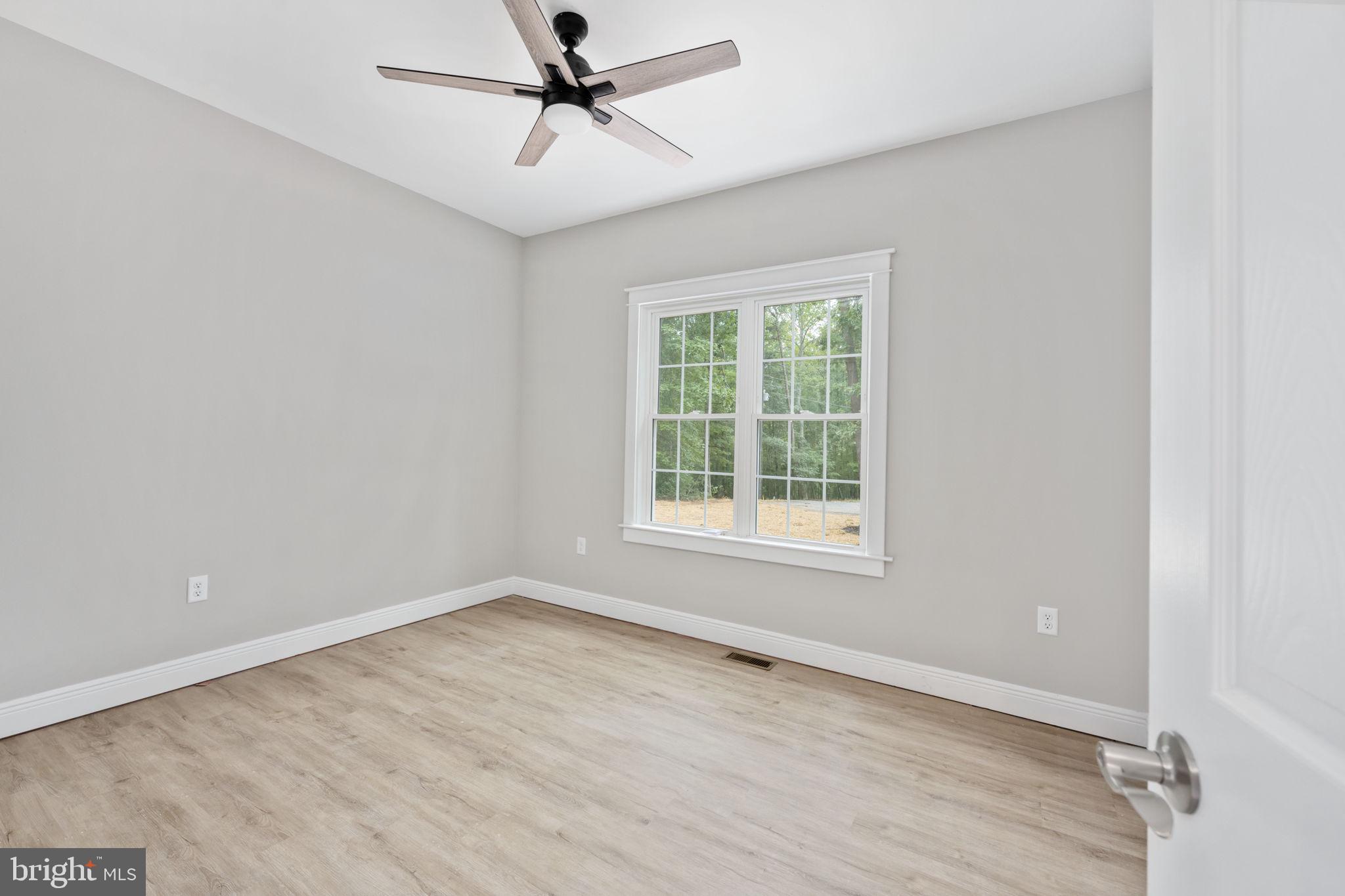 PINE HARBOUR - Residential