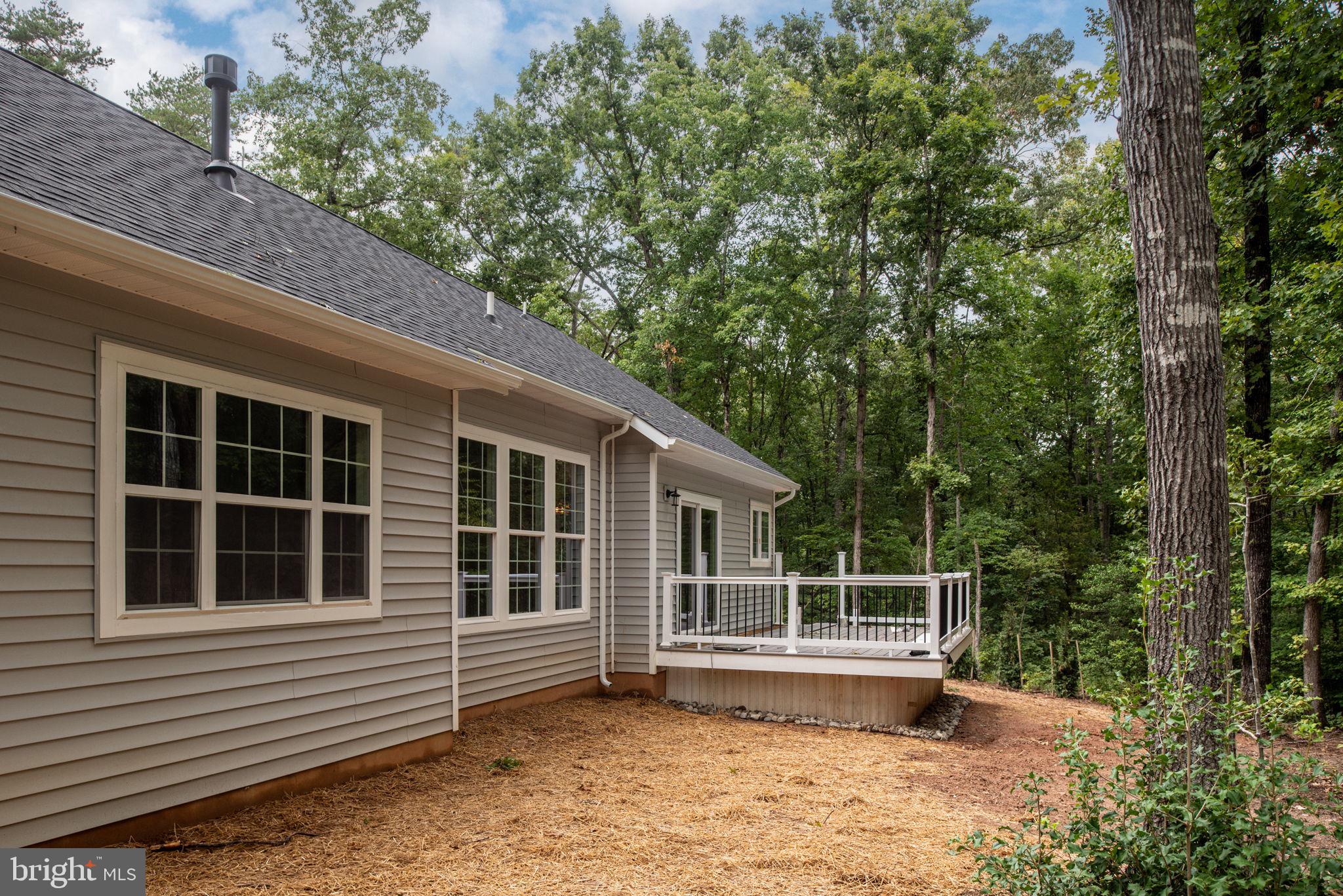 PINE HARBOUR - Residential