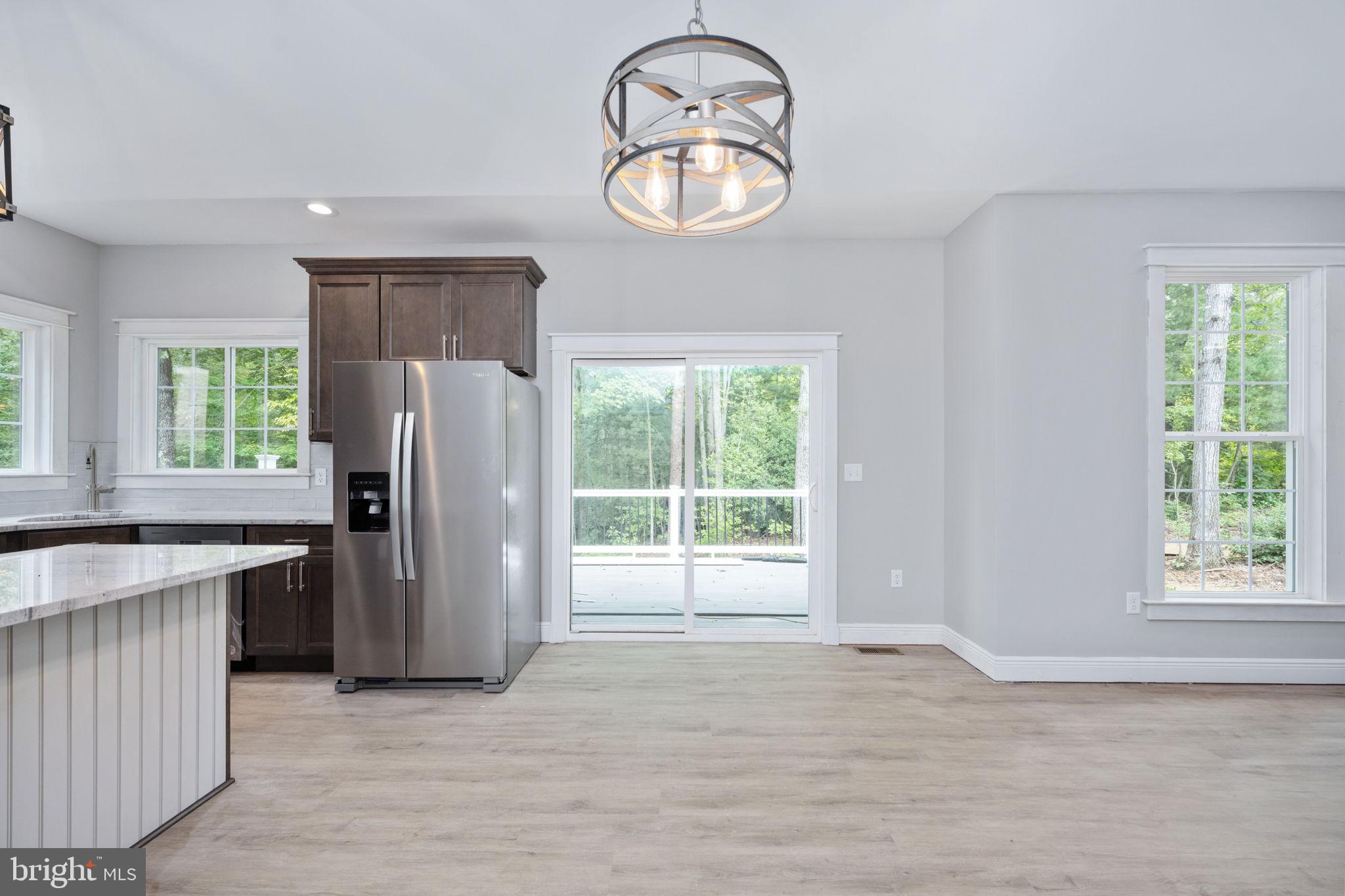 PINE HARBOUR - Residential