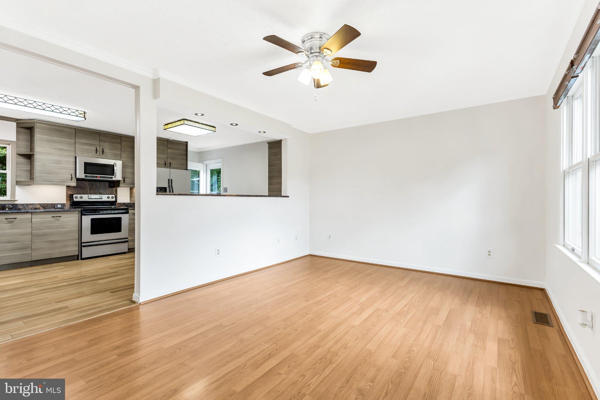 12256 WENDY LANE