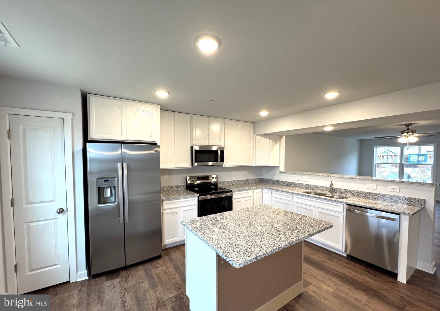 COMMUNITIES OF BURWELL - Residential Lease