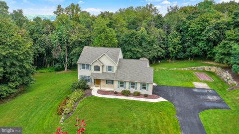 Homes For Sale - 1750 Paulson Drive<br/> York County, New York, PA 17406