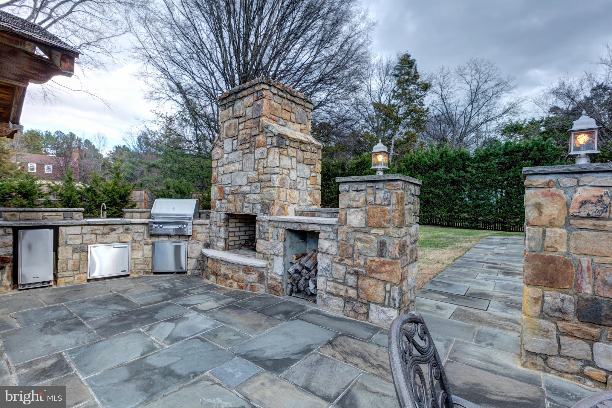 ALEXANDRIA - Residential