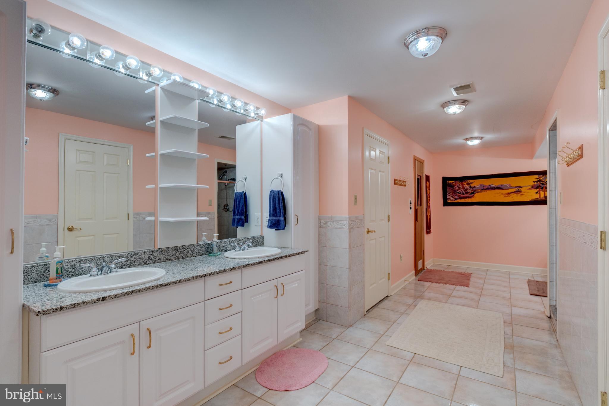 ALEXANDRIA - Residential