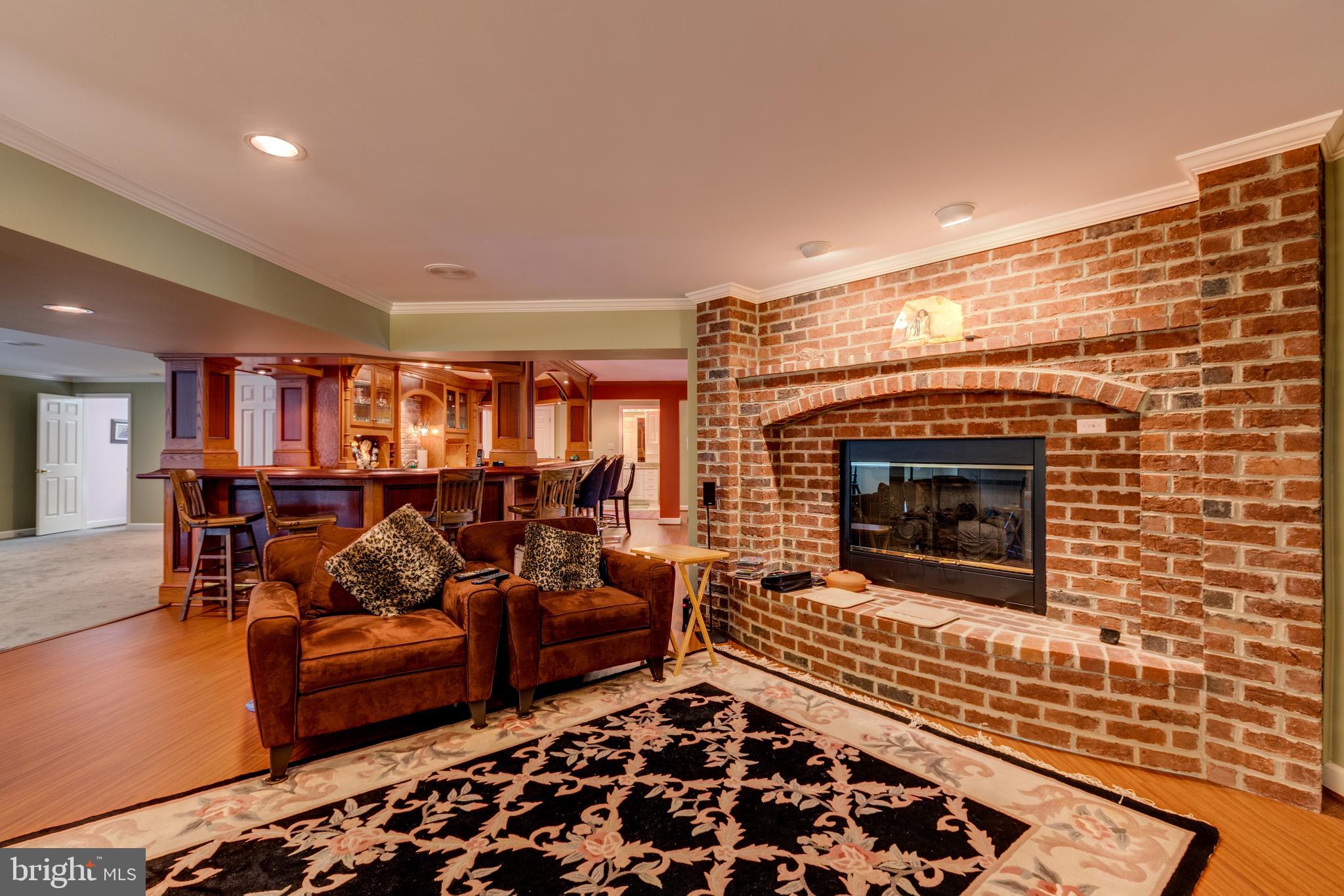 ALEXANDRIA - Residential