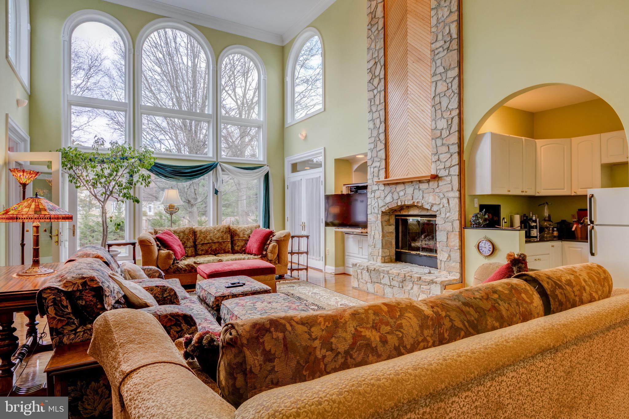 ALEXANDRIA - Residential