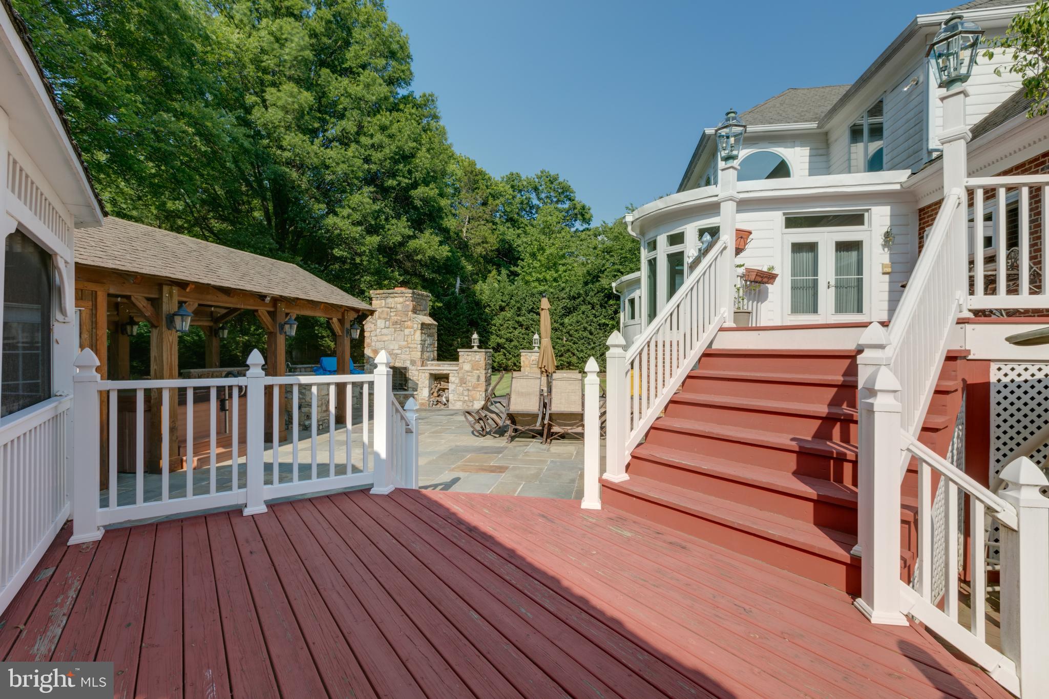 ALEXANDRIA - Residential