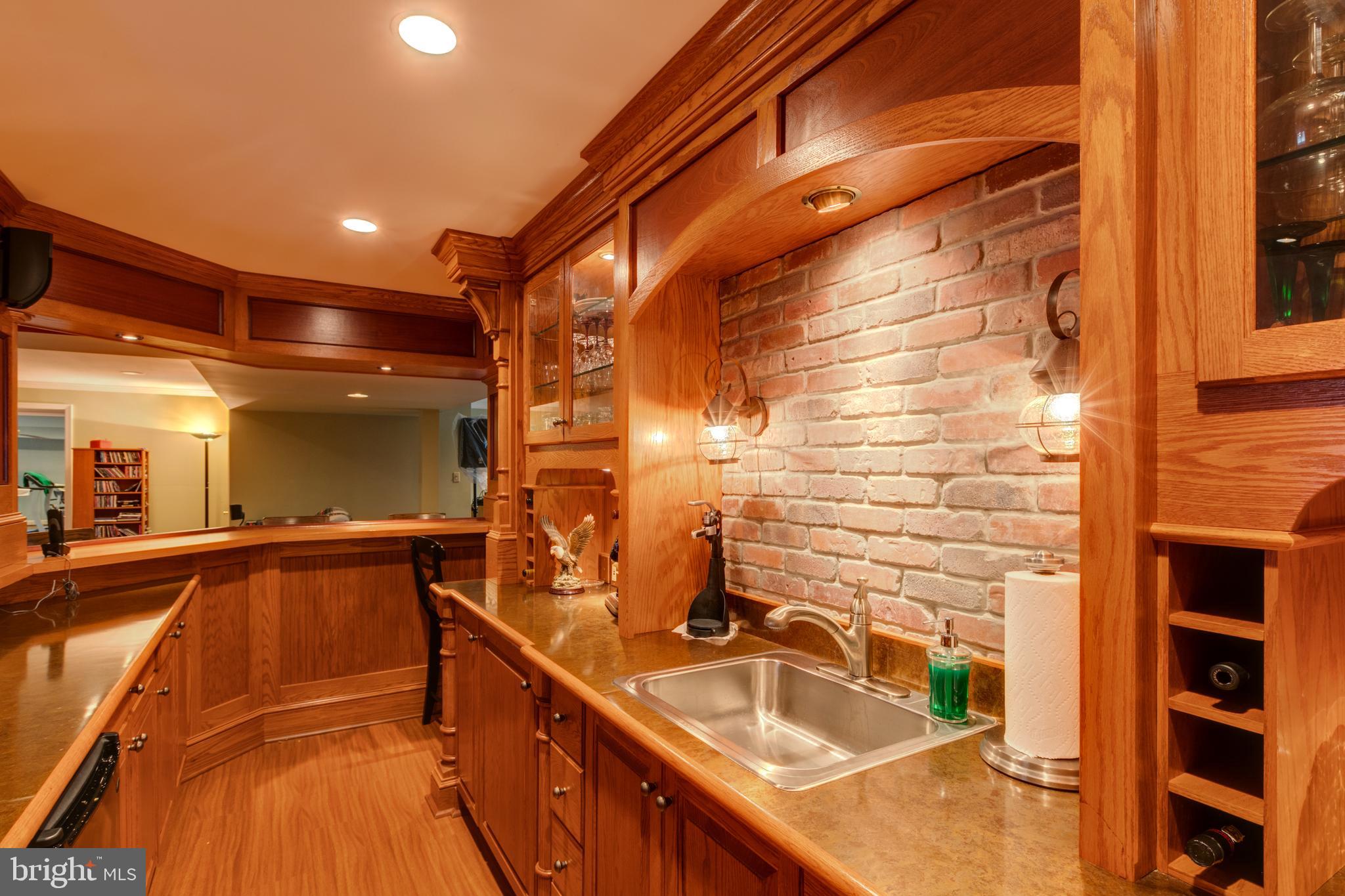 ALEXANDRIA - Residential