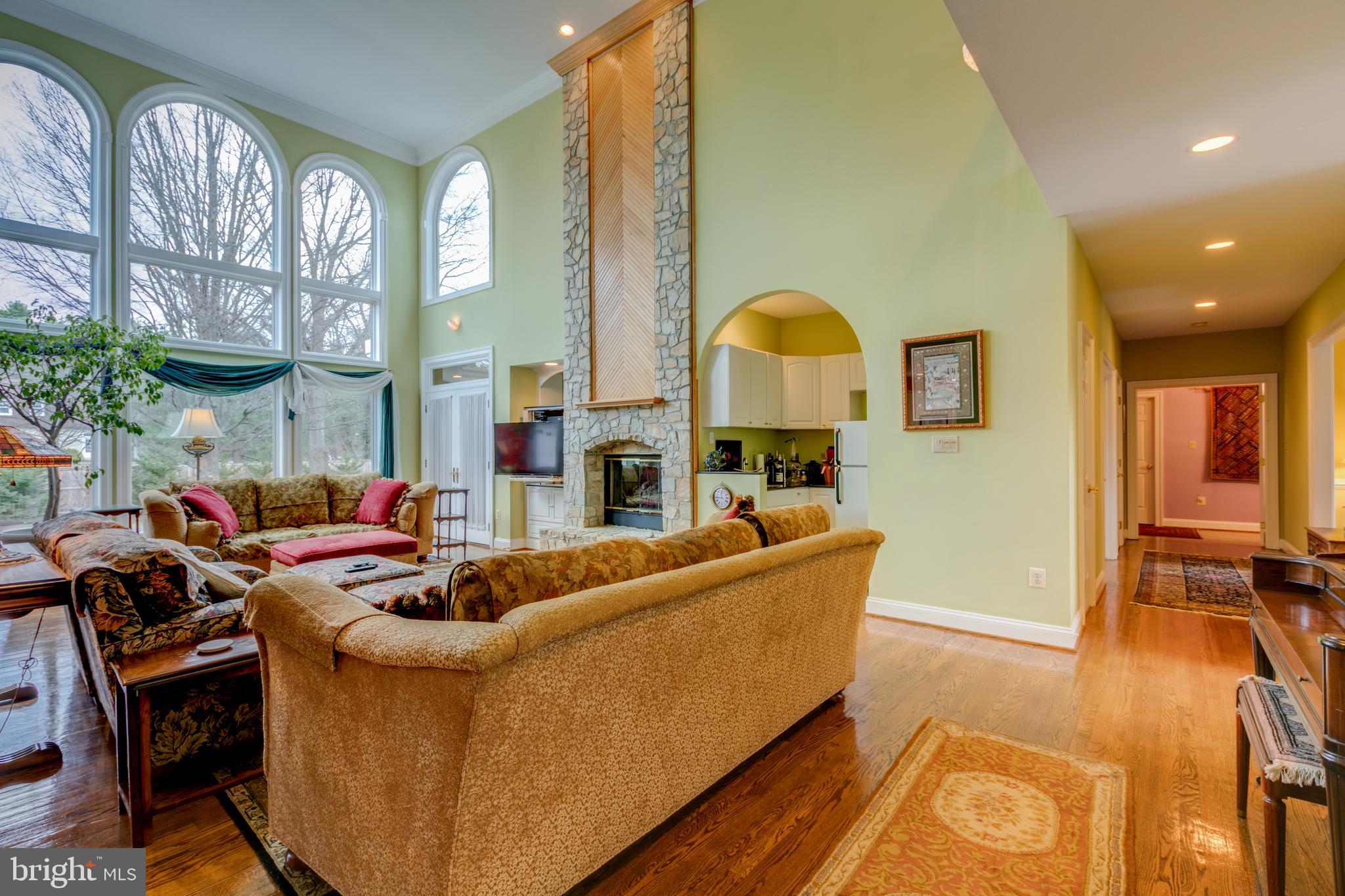 ALEXANDRIA - Residential