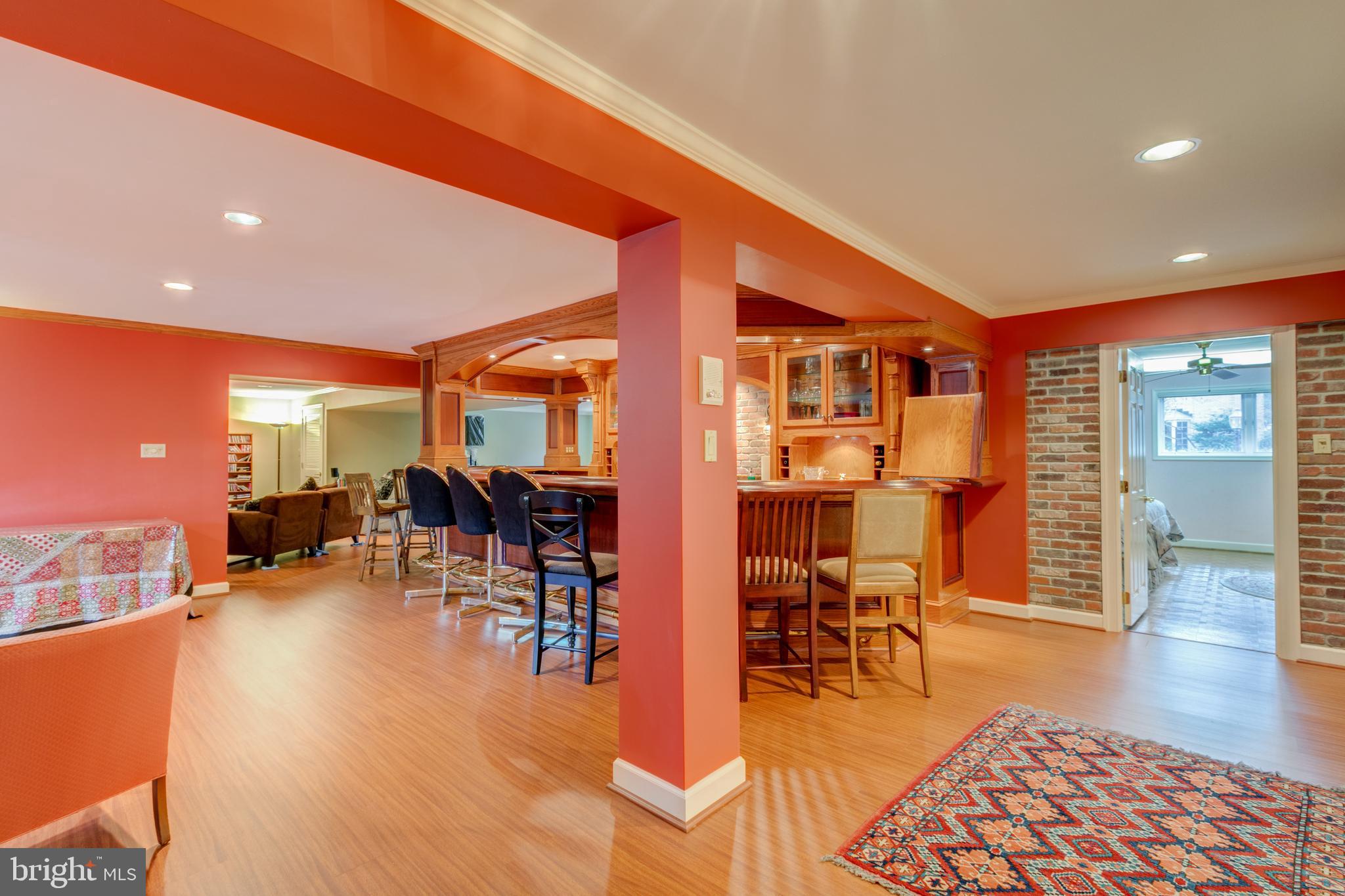 ALEXANDRIA - Residential