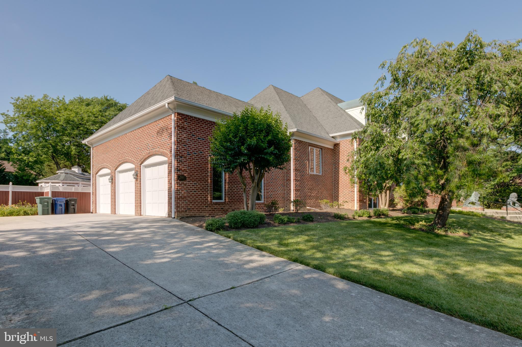 ALEXANDRIA - Residential