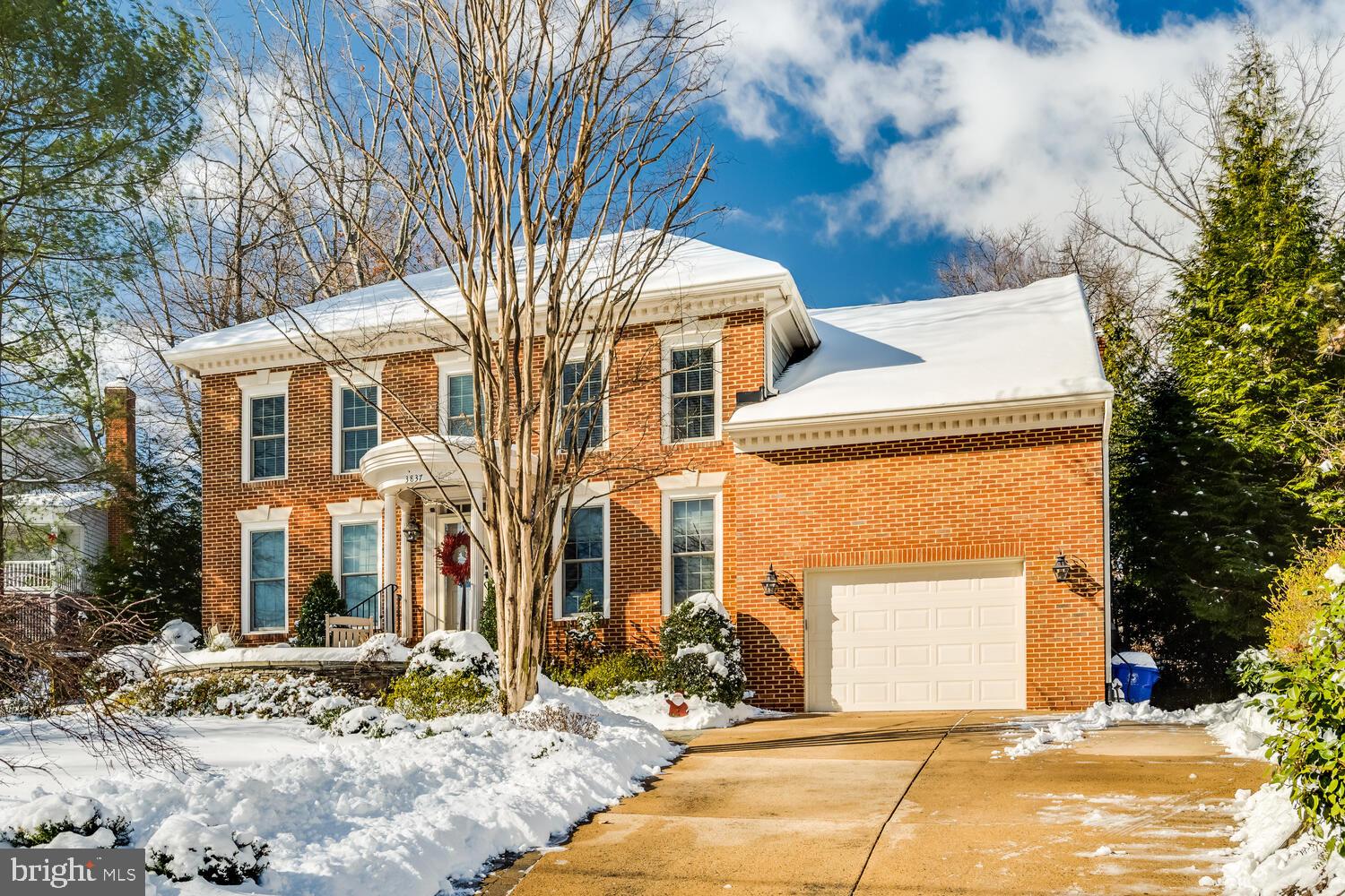 BELLEVUE FOREST - Residential