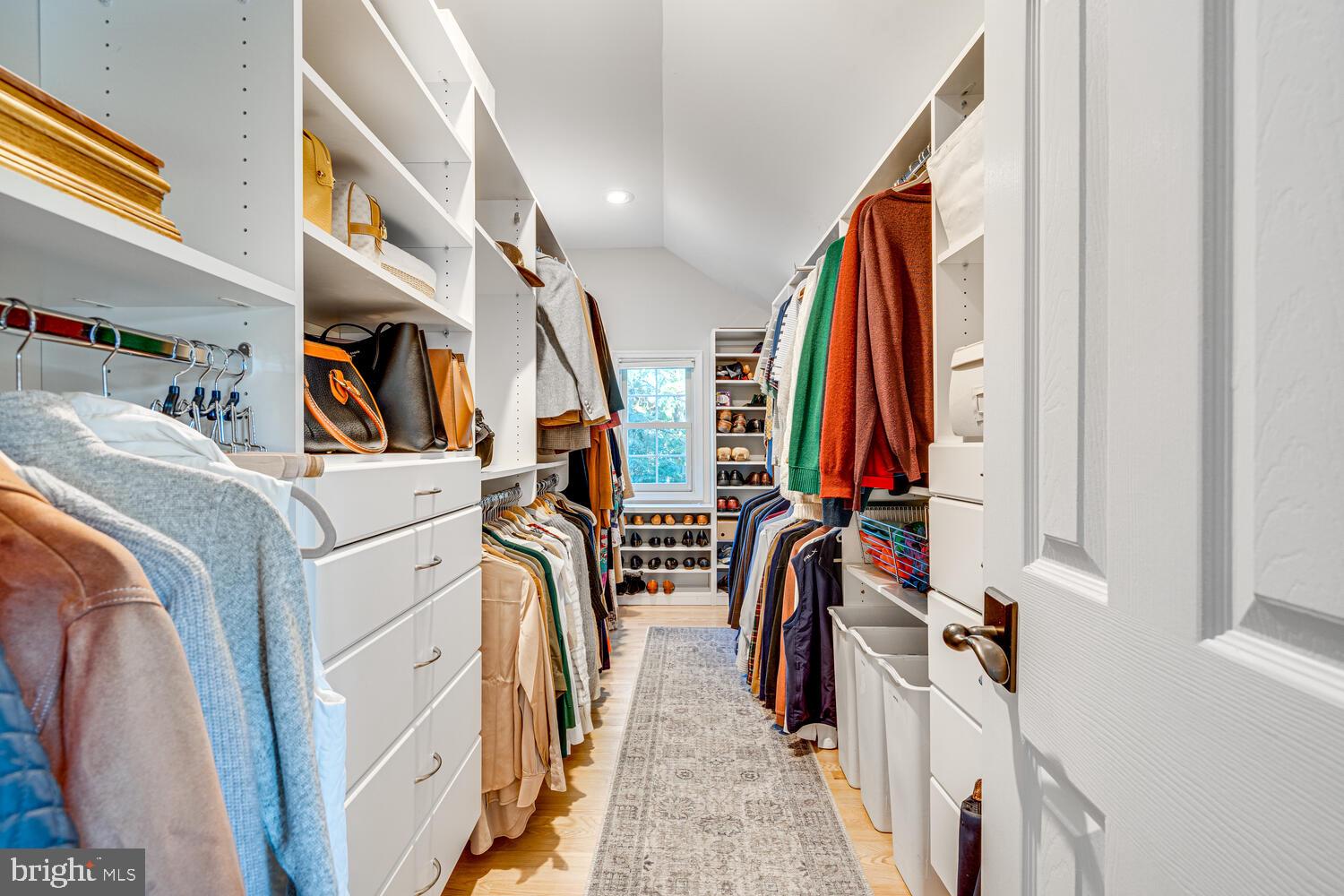 BELLEVUE FOREST - Residential