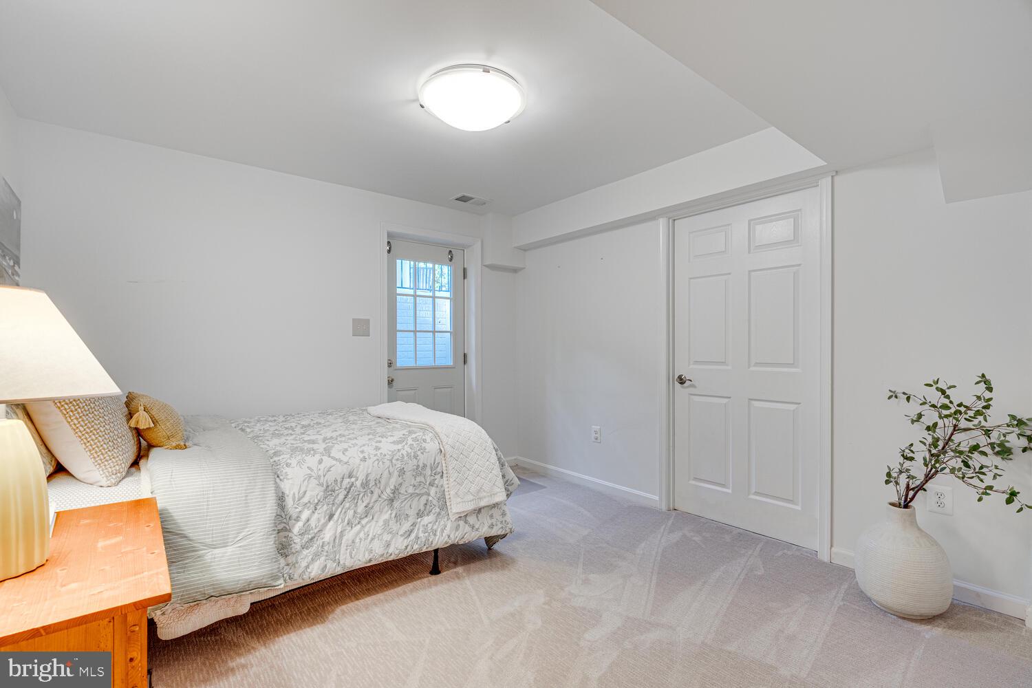 BELLEVUE FOREST - Residential