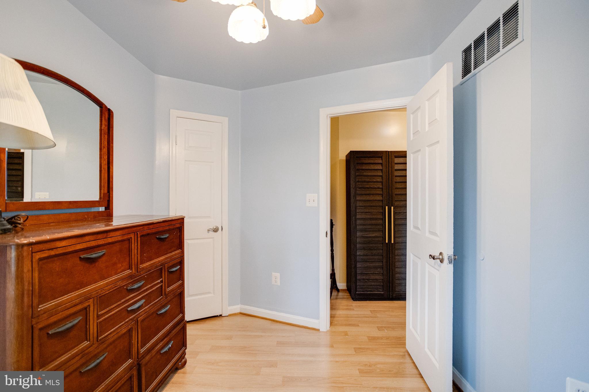 PARKVILLE - Residential