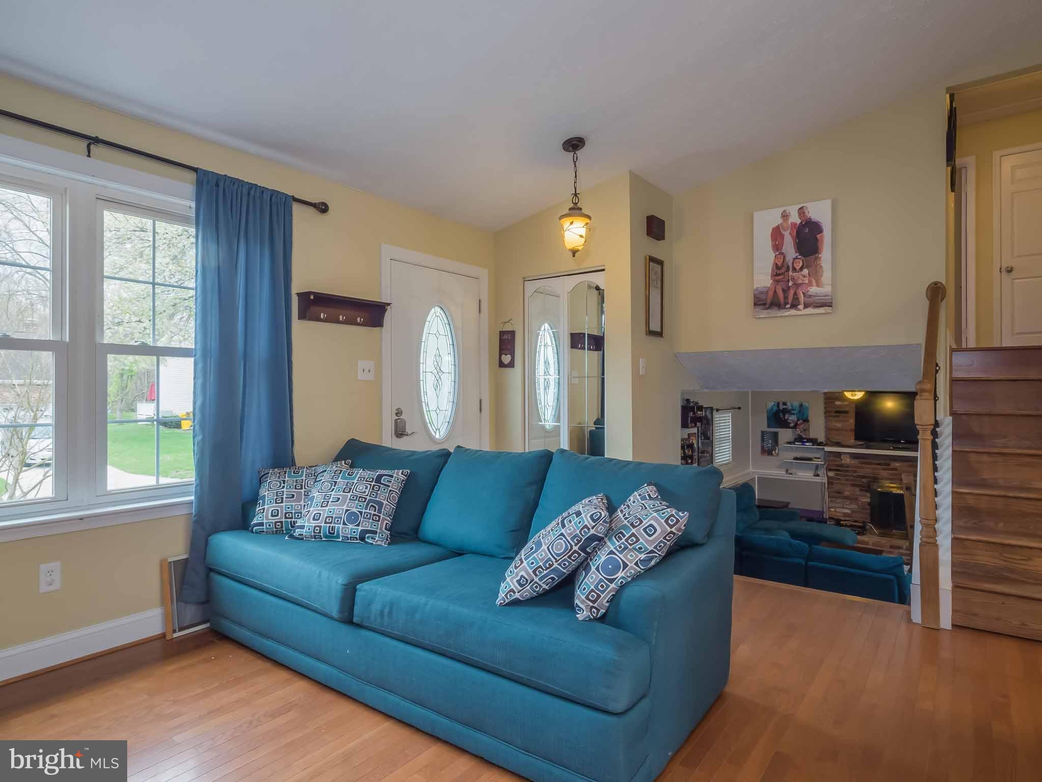 LINTHICUM OAKS - Residential