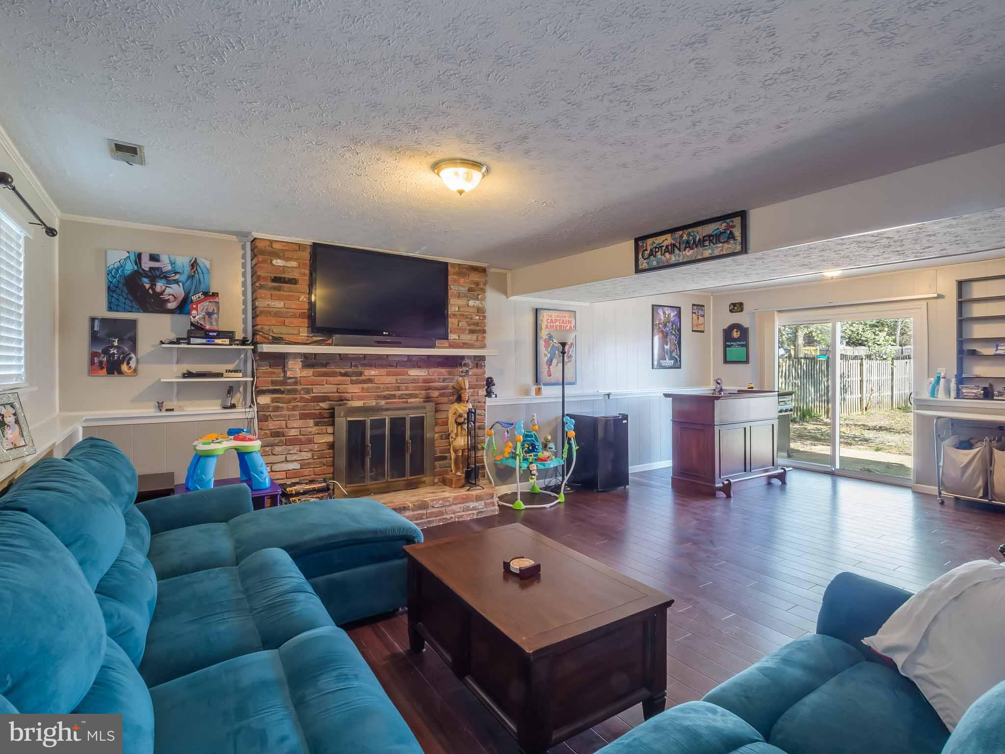 LINTHICUM OAKS - Residential