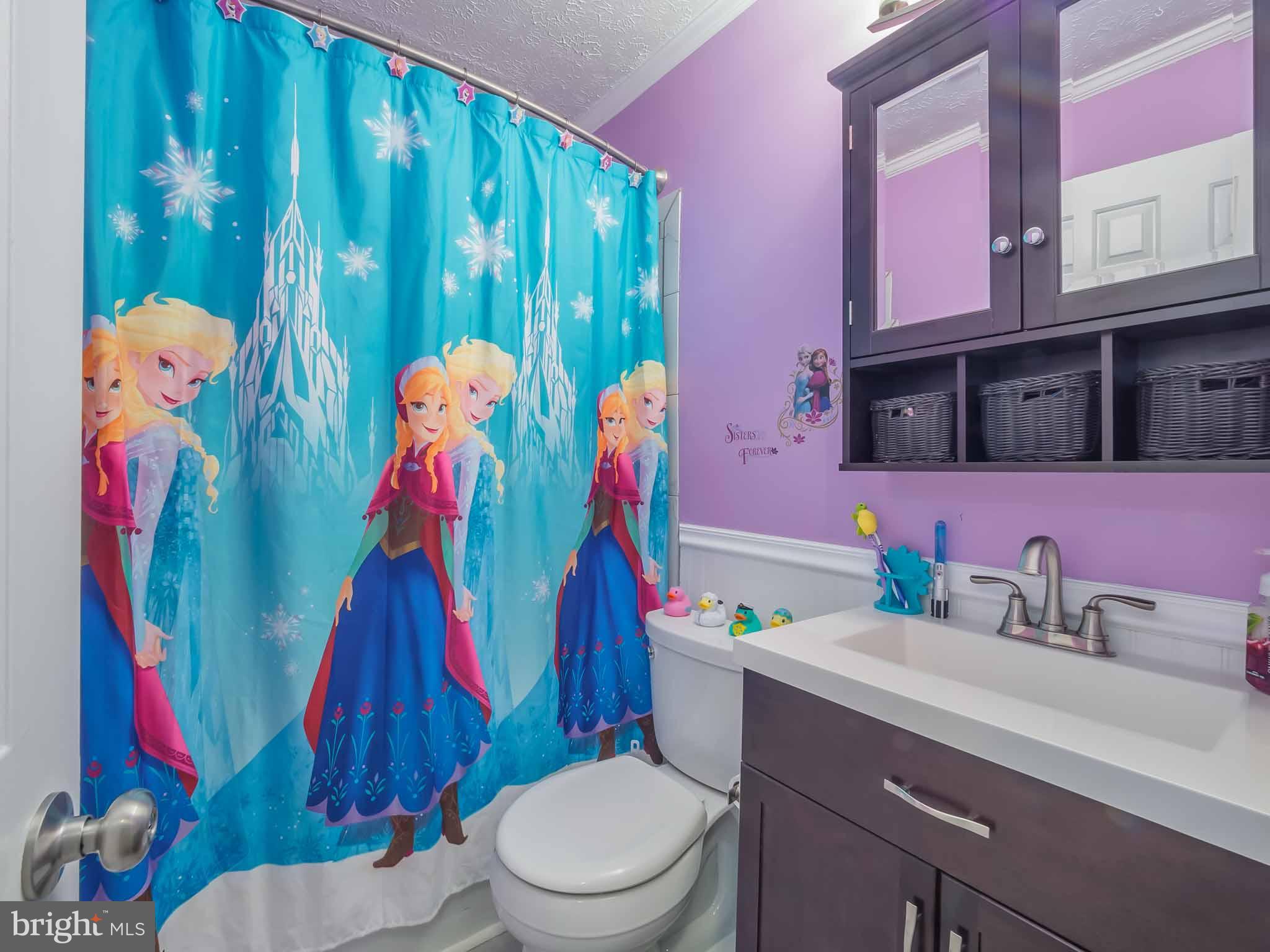 LINTHICUM OAKS - Residential