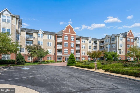 Condo For Sale - 2250 Bear Den Rd Rd #207<br/> Frederick County, FREDERICK, MD 21701