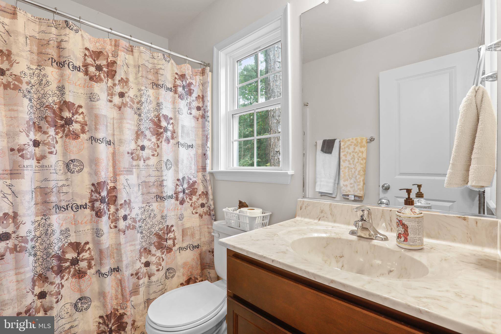 GLEBE HARBOR - Residential