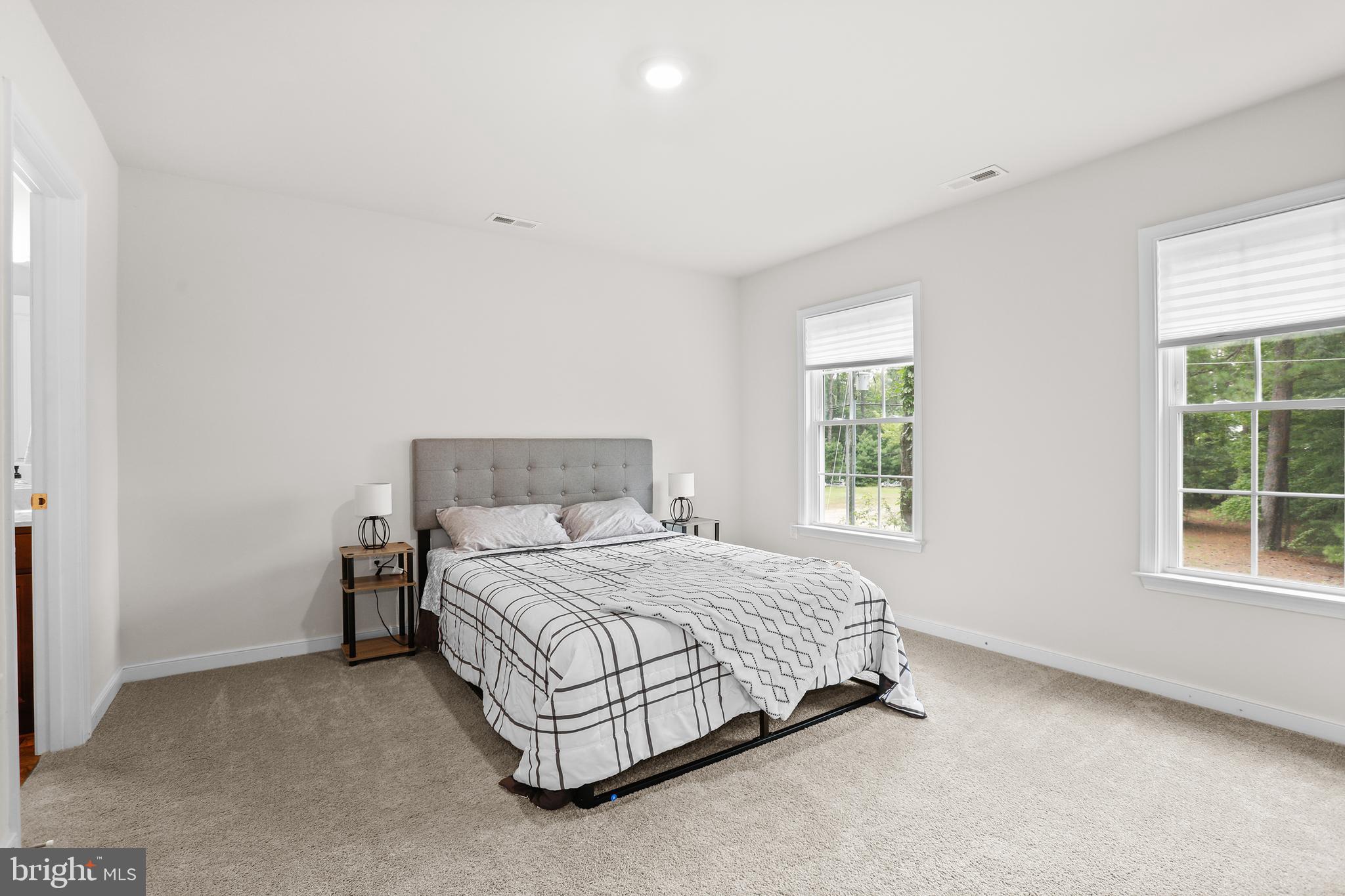 GLEBE HARBOR - Residential